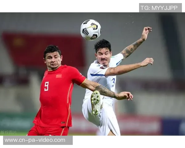 中国足球迎战叙利亚期待突破重围全力争取胜利展现团队精神与实力 中国足球迎战叙利亚期待突破重围全力争取胜利展现团队精神与实力